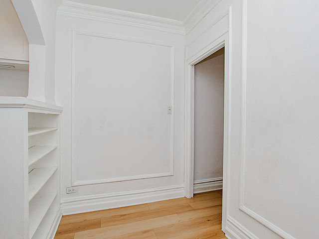 1225 W Lunt Avenue Unit: 2B