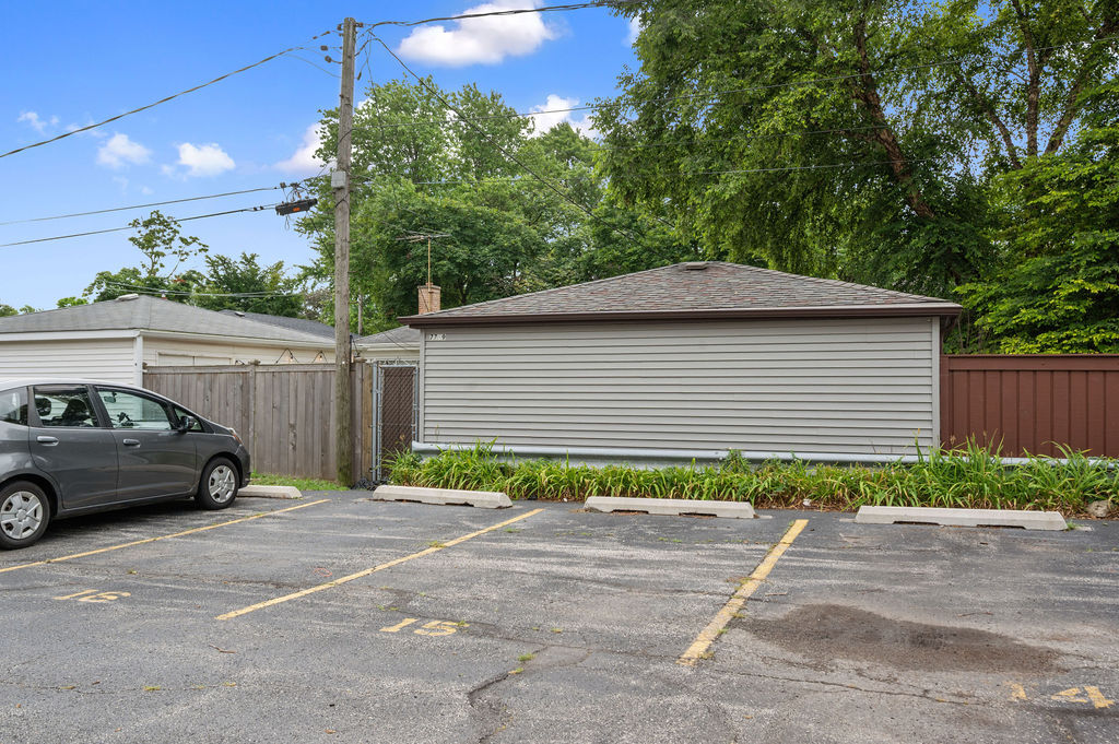 850 Des Plaines Avenue Unit: 309