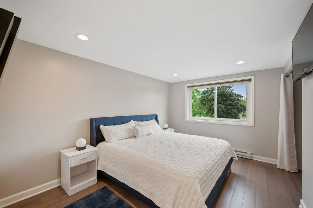 850 Des Plaines Avenue Unit: 309