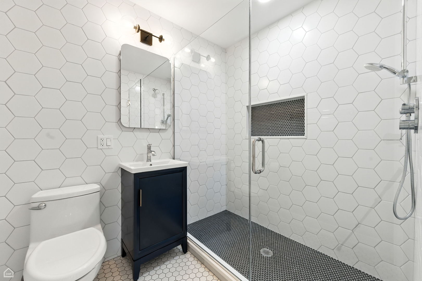 3935 N Seeley Avenue Unit: CH