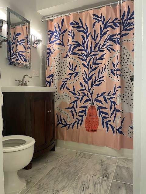 700 W Bittersweet Place Unit: 308