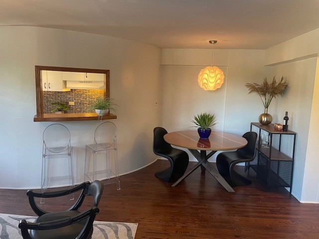 700 W Bittersweet Place Unit: 308