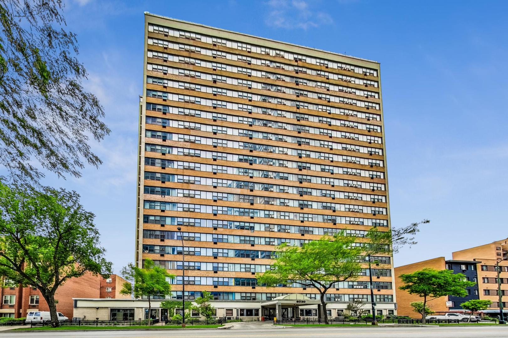 6030 N Sheridan Road Unit: 1007