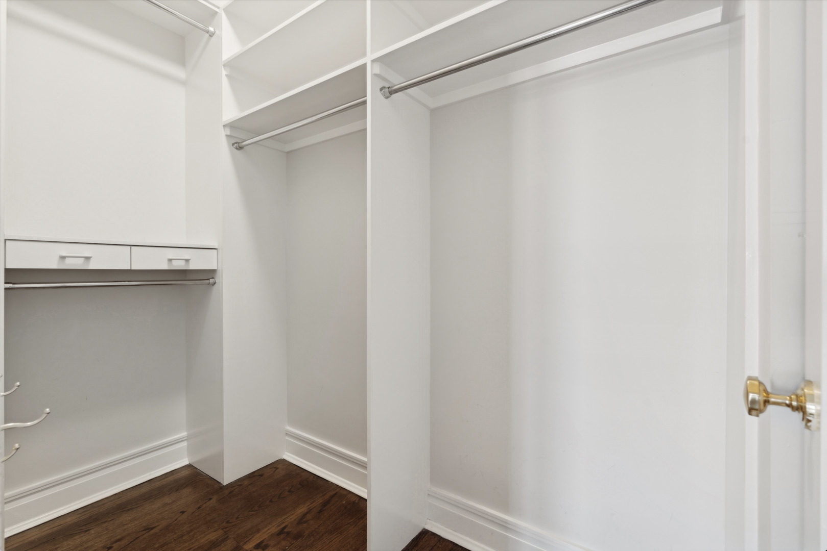 2305 N Commonwealth Avenue Unit: 1N