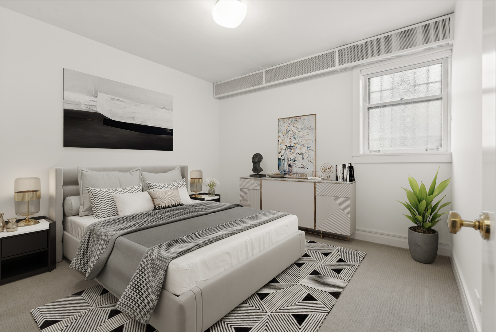 2305 N Commonwealth Avenue Unit: 1N