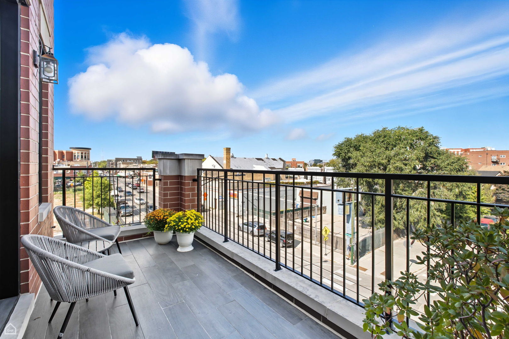 3140 N Elston Avenue Unit: 3N