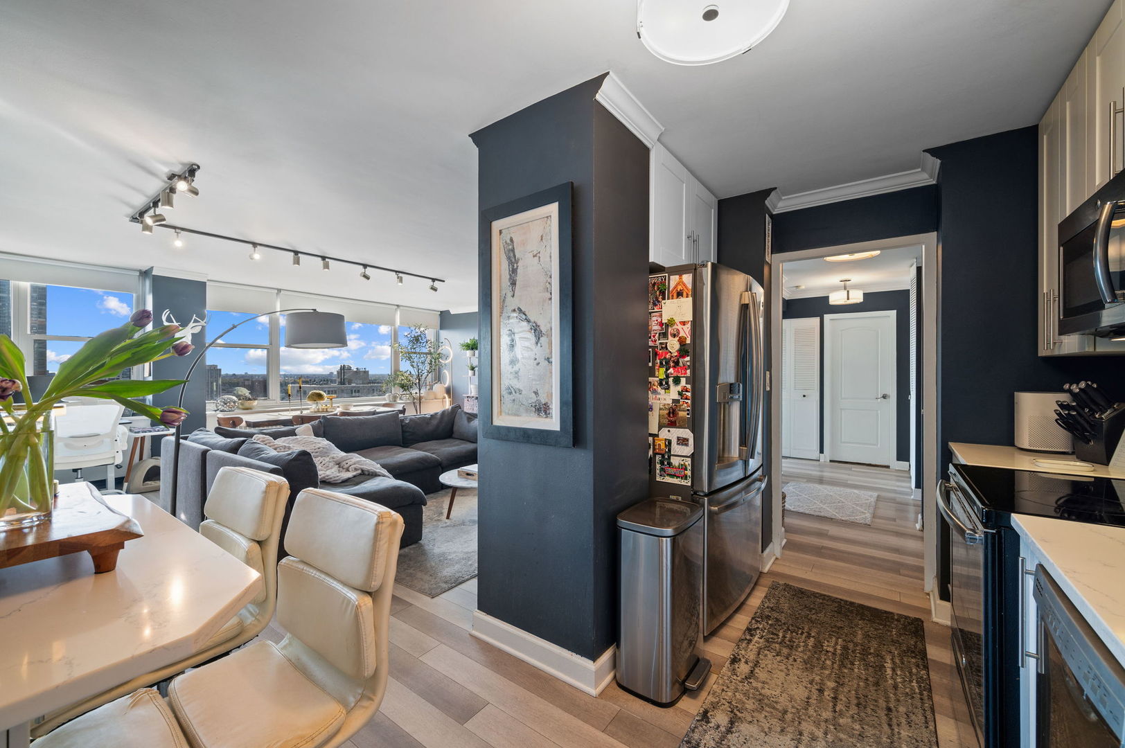 4250 N Marine Drive Unit: 2606