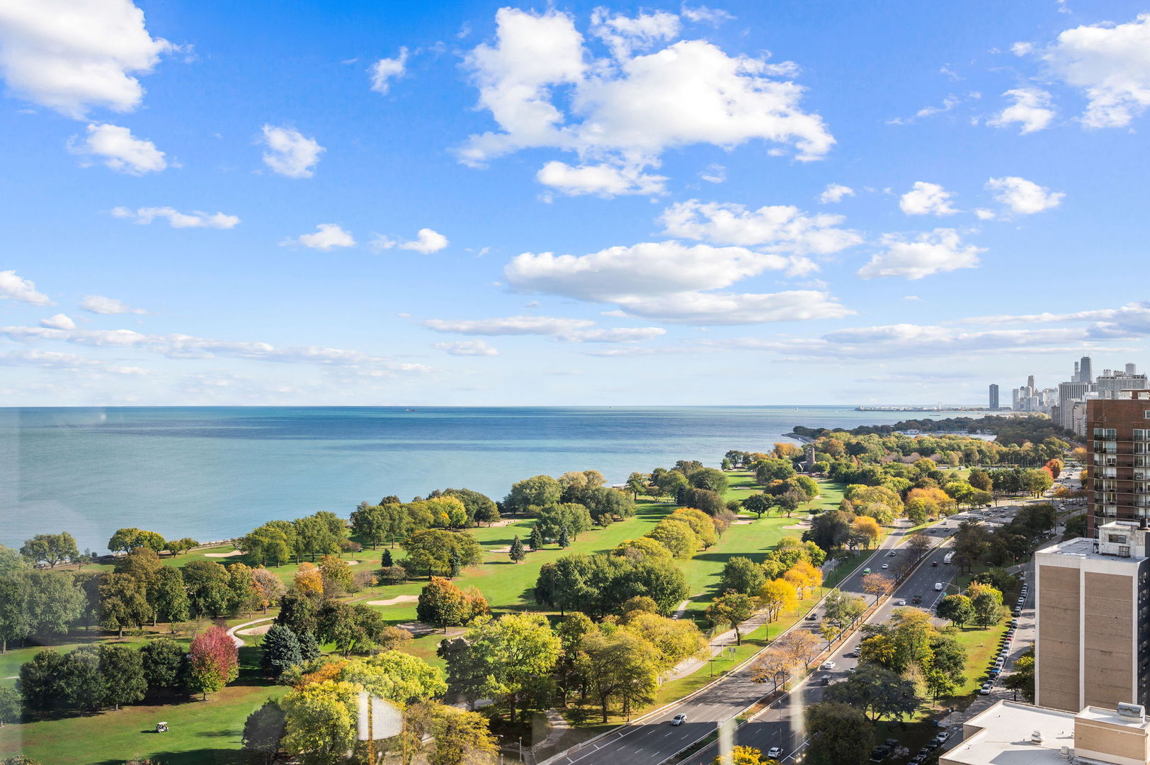 4250 N Marine Drive Unit: 2606