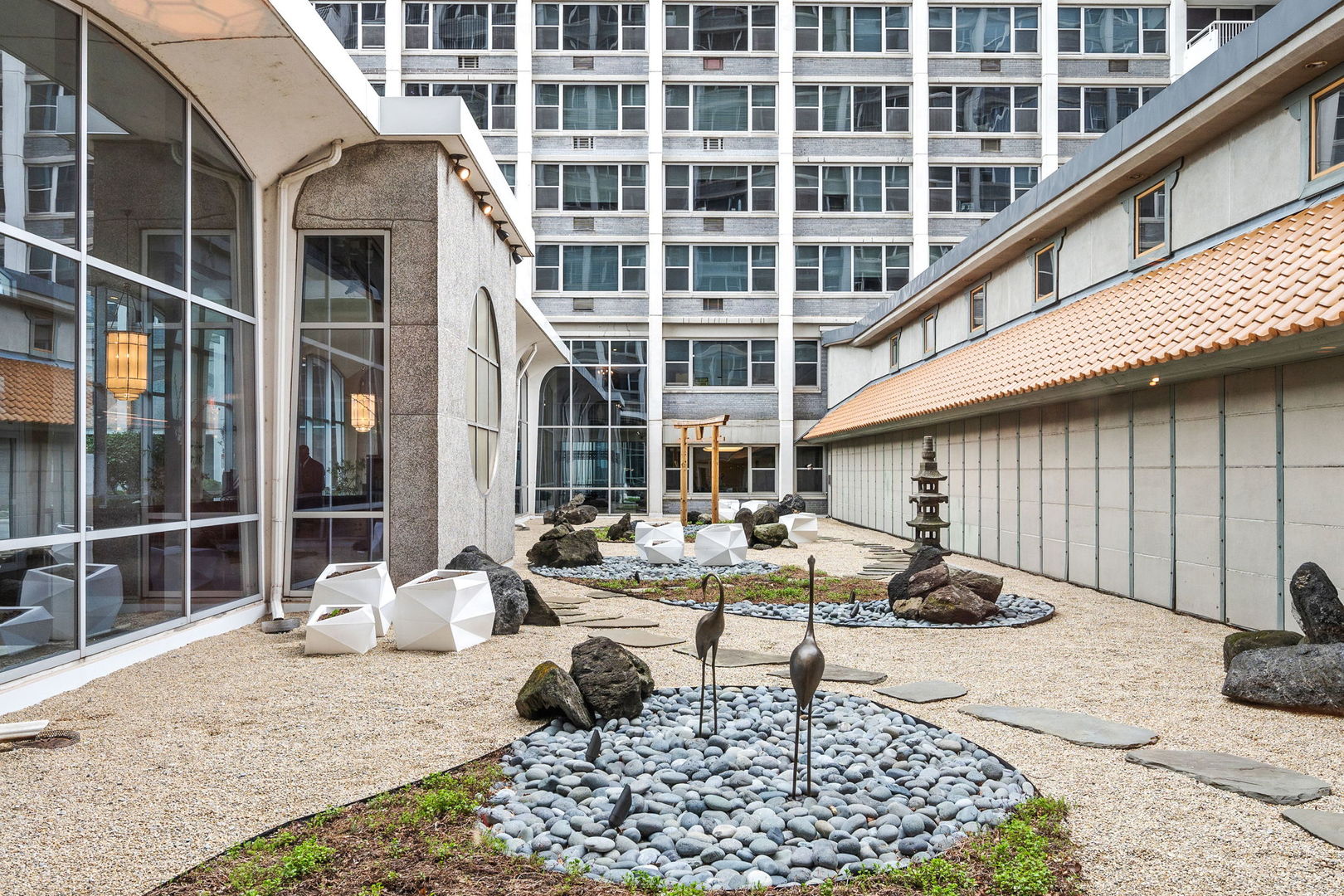 4250 N Marine Drive Unit: 2606