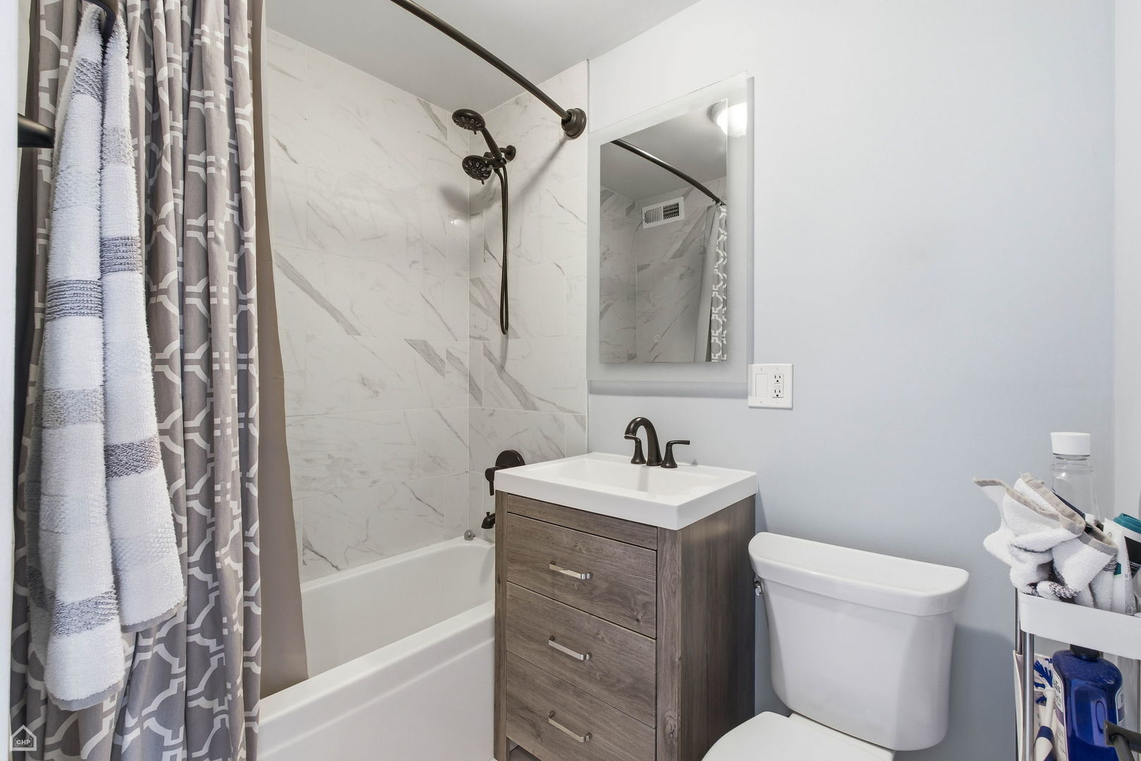 2930 N Sheridan Road Unit: 1608