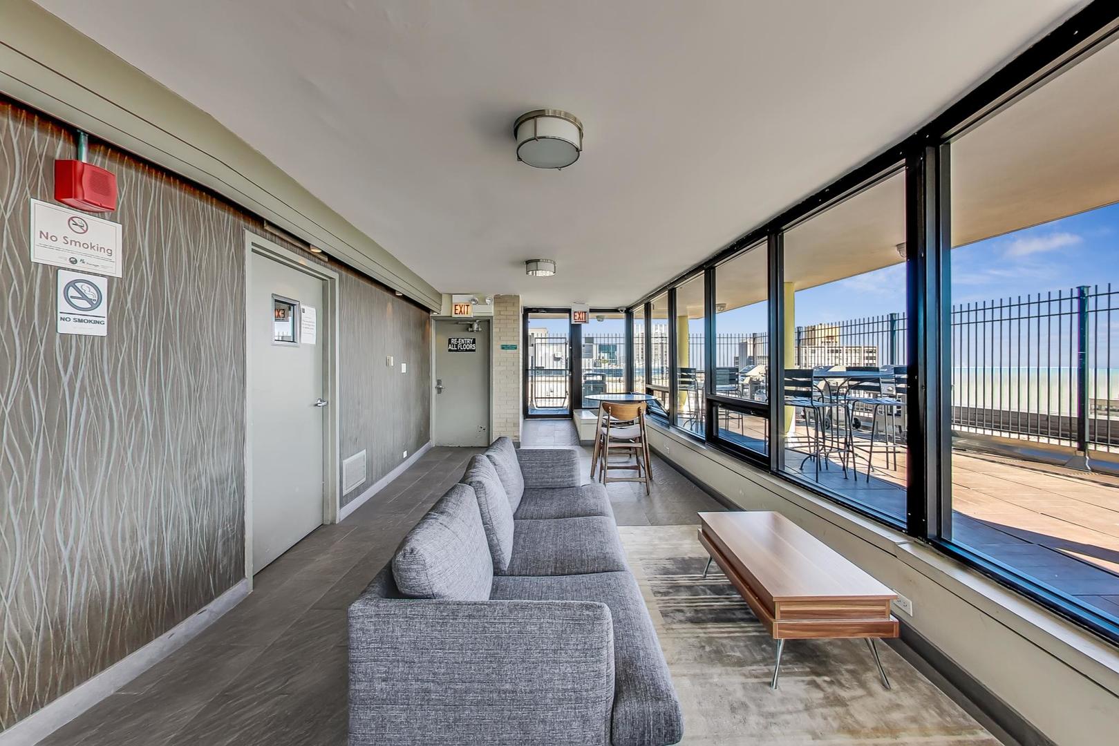 2930 N Sheridan Road Unit: 1608