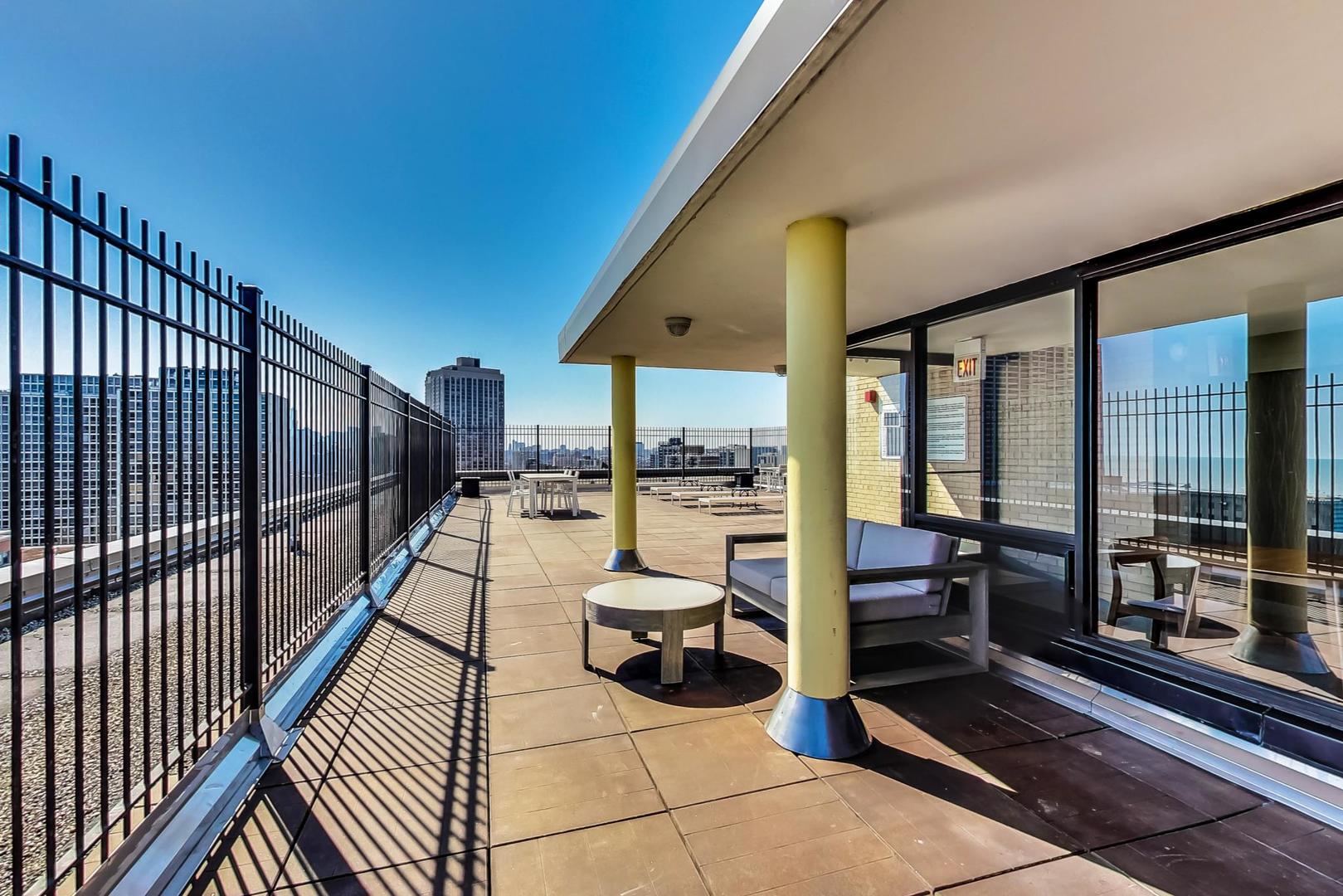 2930 N Sheridan Road Unit: 1608