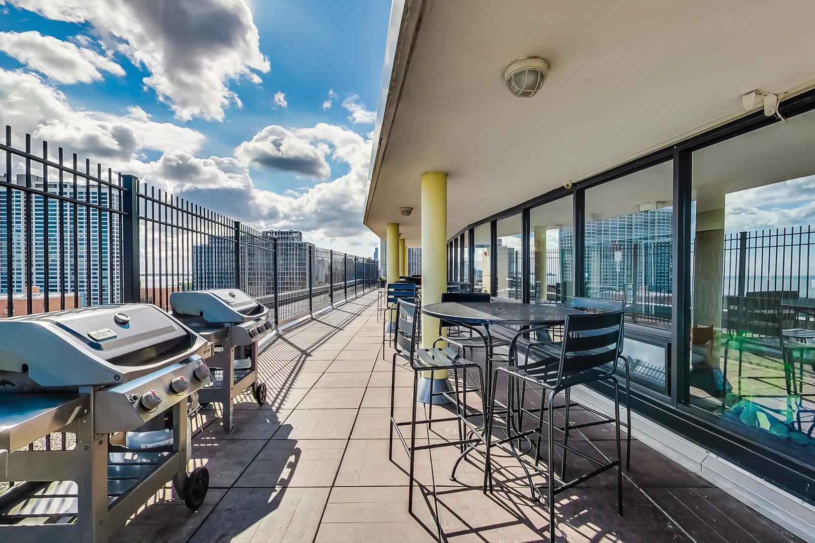 2930 N Sheridan Road Unit: 1608