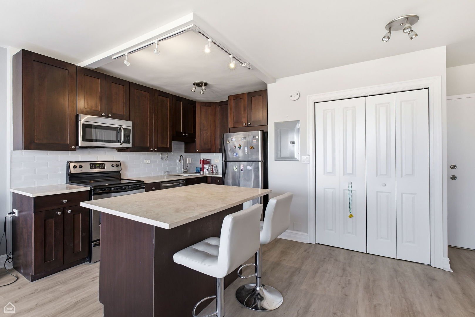 2930 N Sheridan Road Unit: 1608