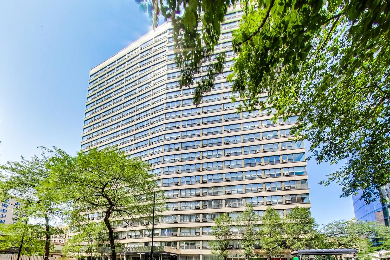 2930 N Sheridan Road Unit: 1608
