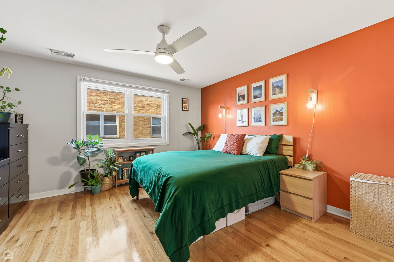 2501 W Bryn Mawr Avenue Unit: 506