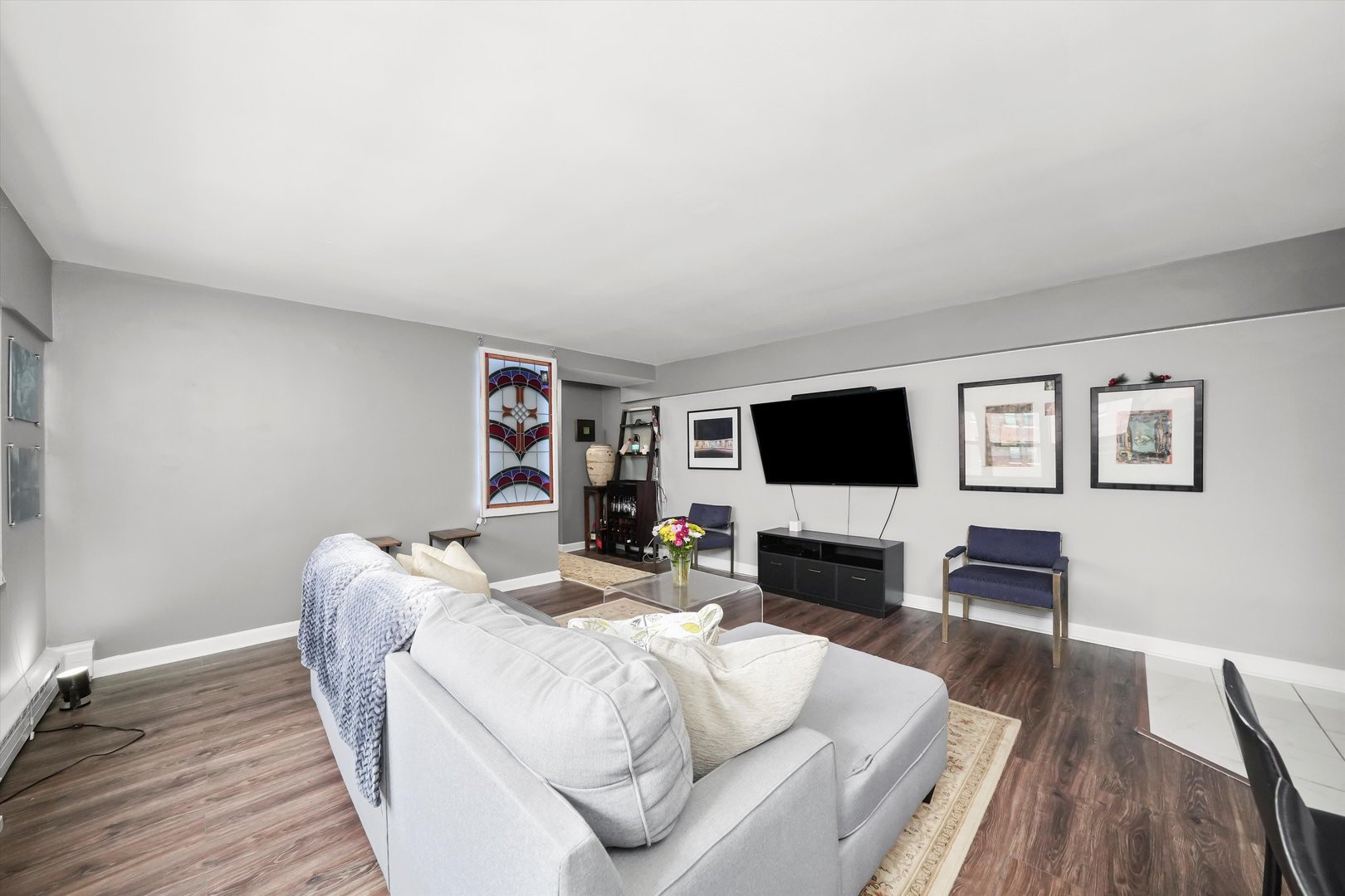 4970 N Marine Drive Unit: 1129