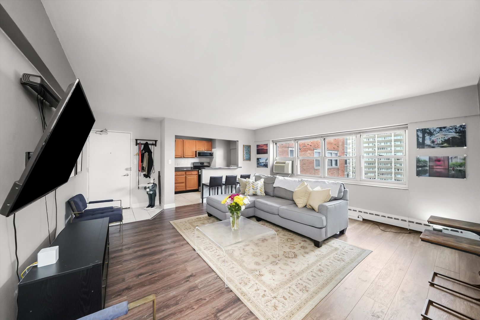 4970 N Marine Drive Unit: 1129