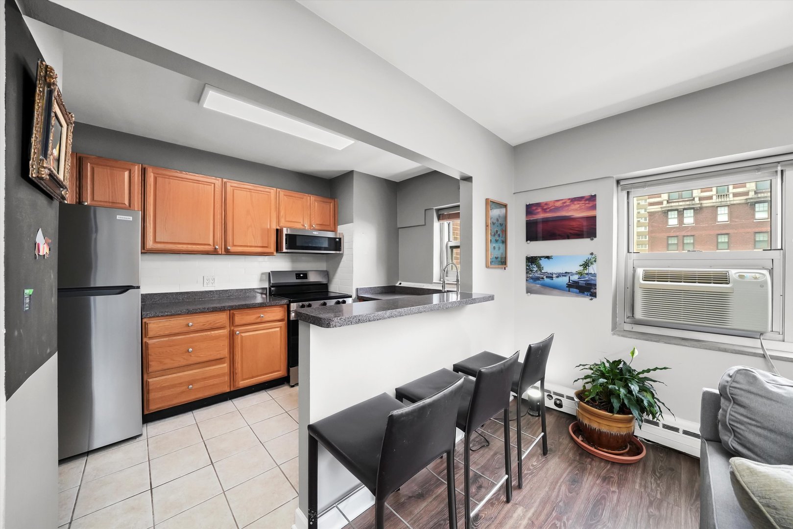 4970 N Marine Drive Unit: 1129