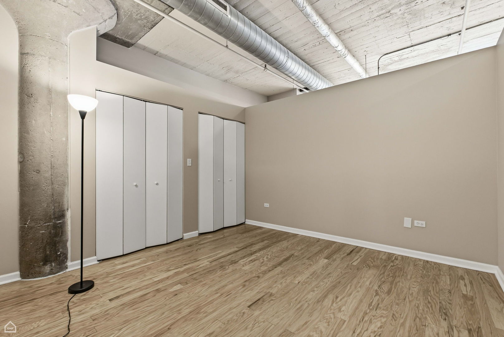 1550 S Blue Island Avenue Unit: 1106