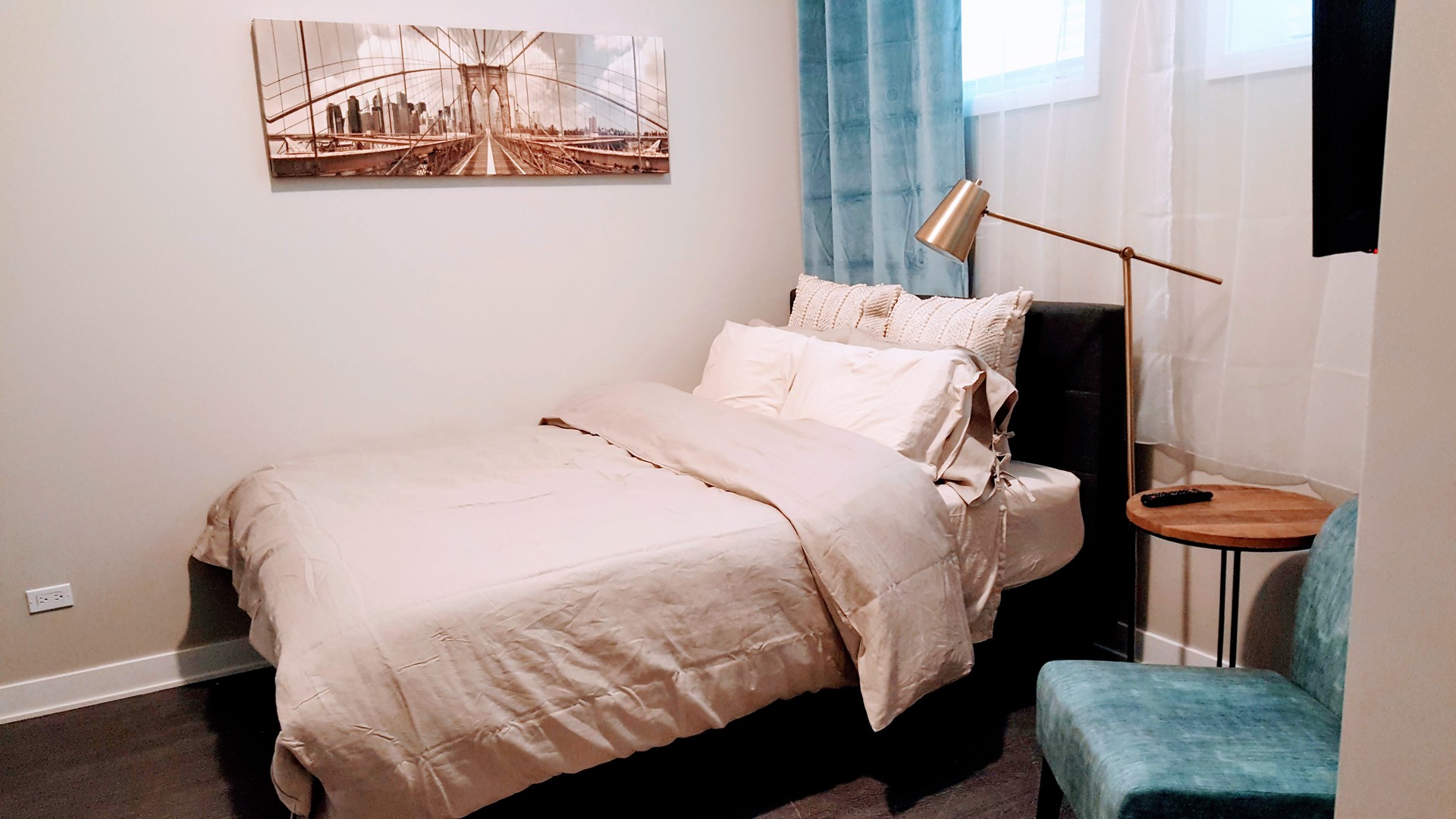 1409 W Diversey Parkway Unit: 110