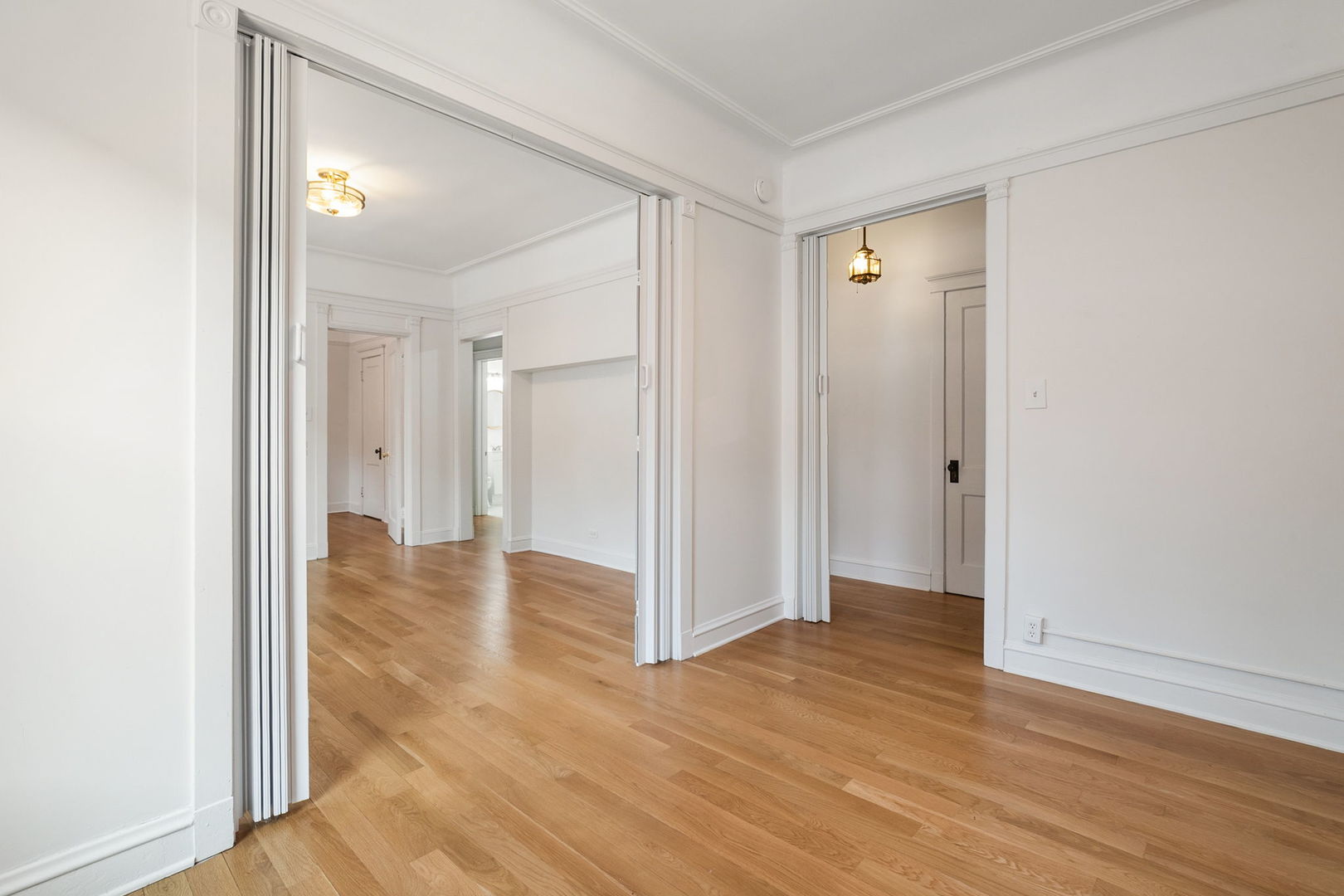 1248 W Thorndale Avenue Unit: 1E