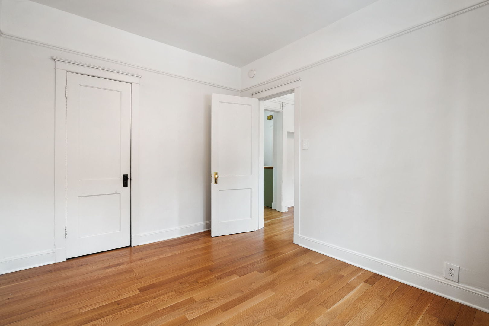 1248 W Thorndale Avenue Unit: 1E