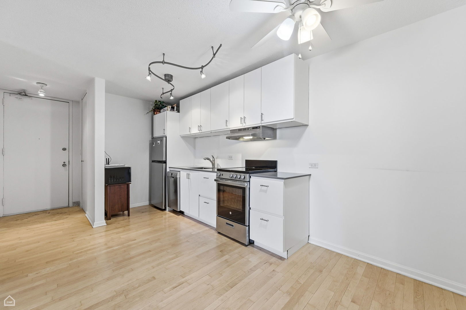 1339 N Dearborn Street Unit: 15C