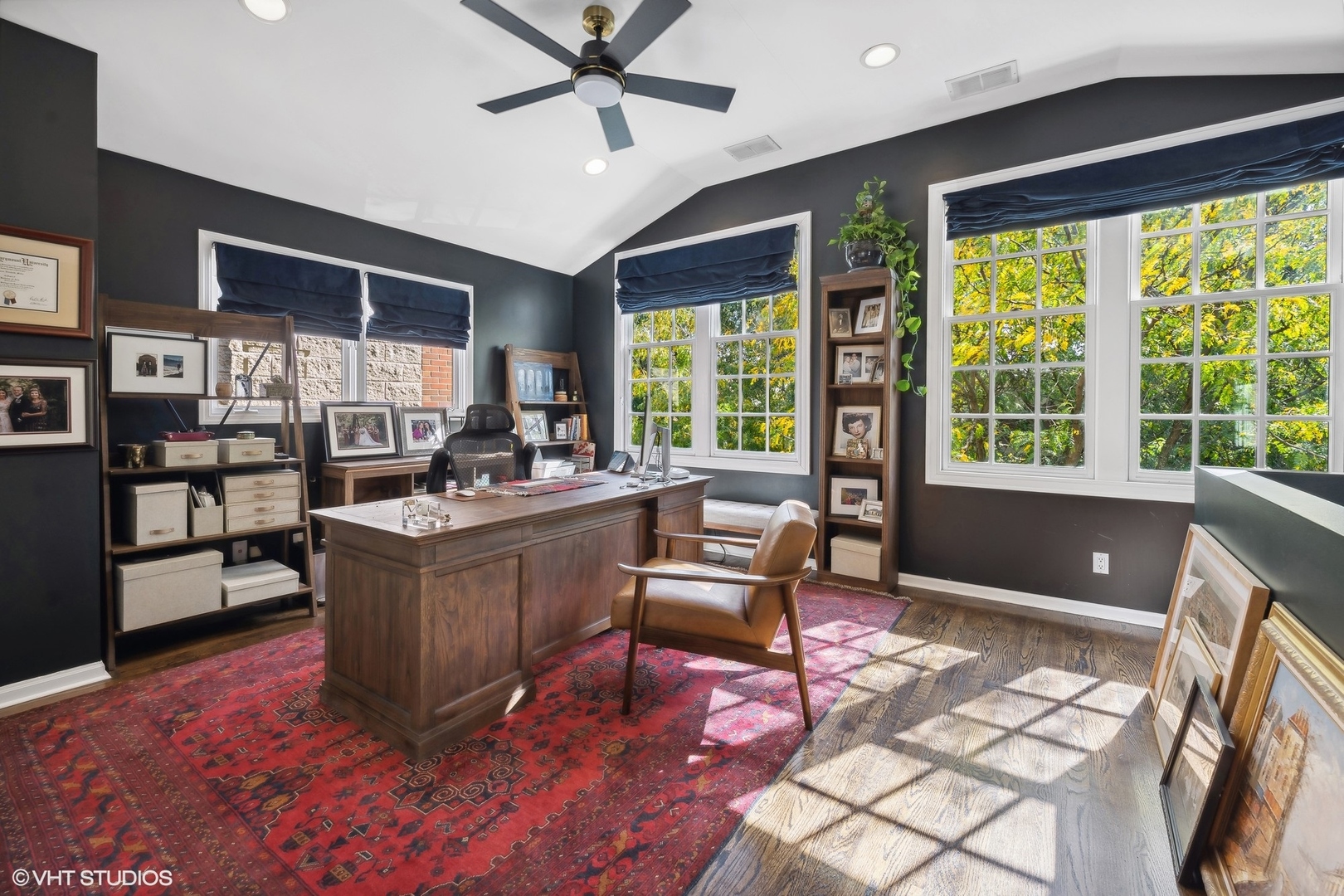 1736 W Pierce Avenue