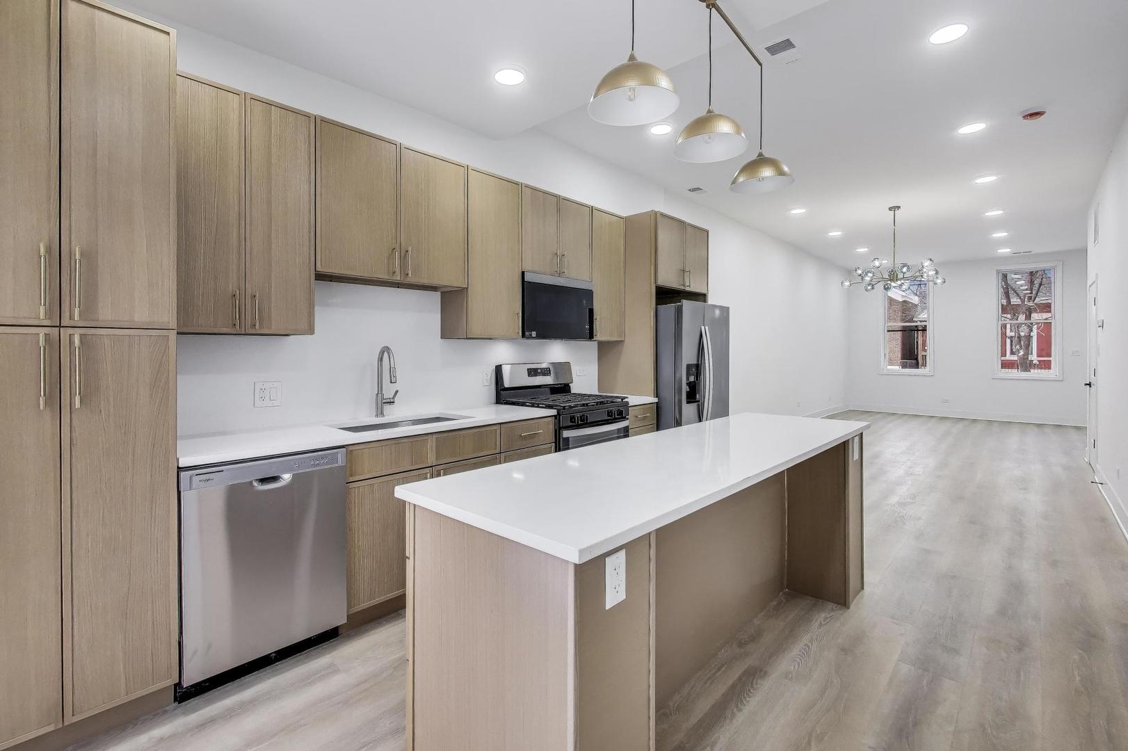 3445 W Walnut Street