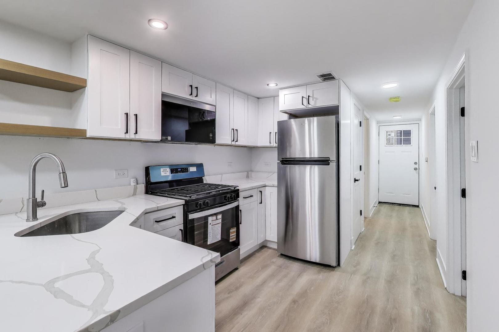 3445 W Walnut Street