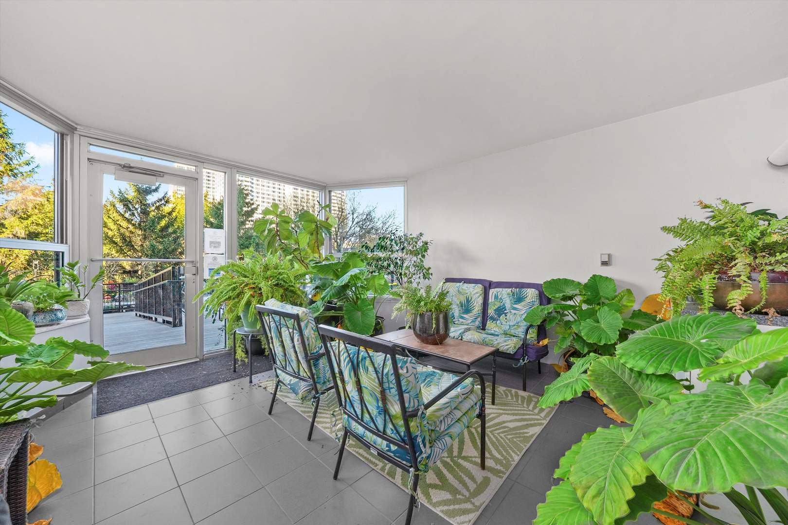720 W Gordon Terrace Unit: 3B