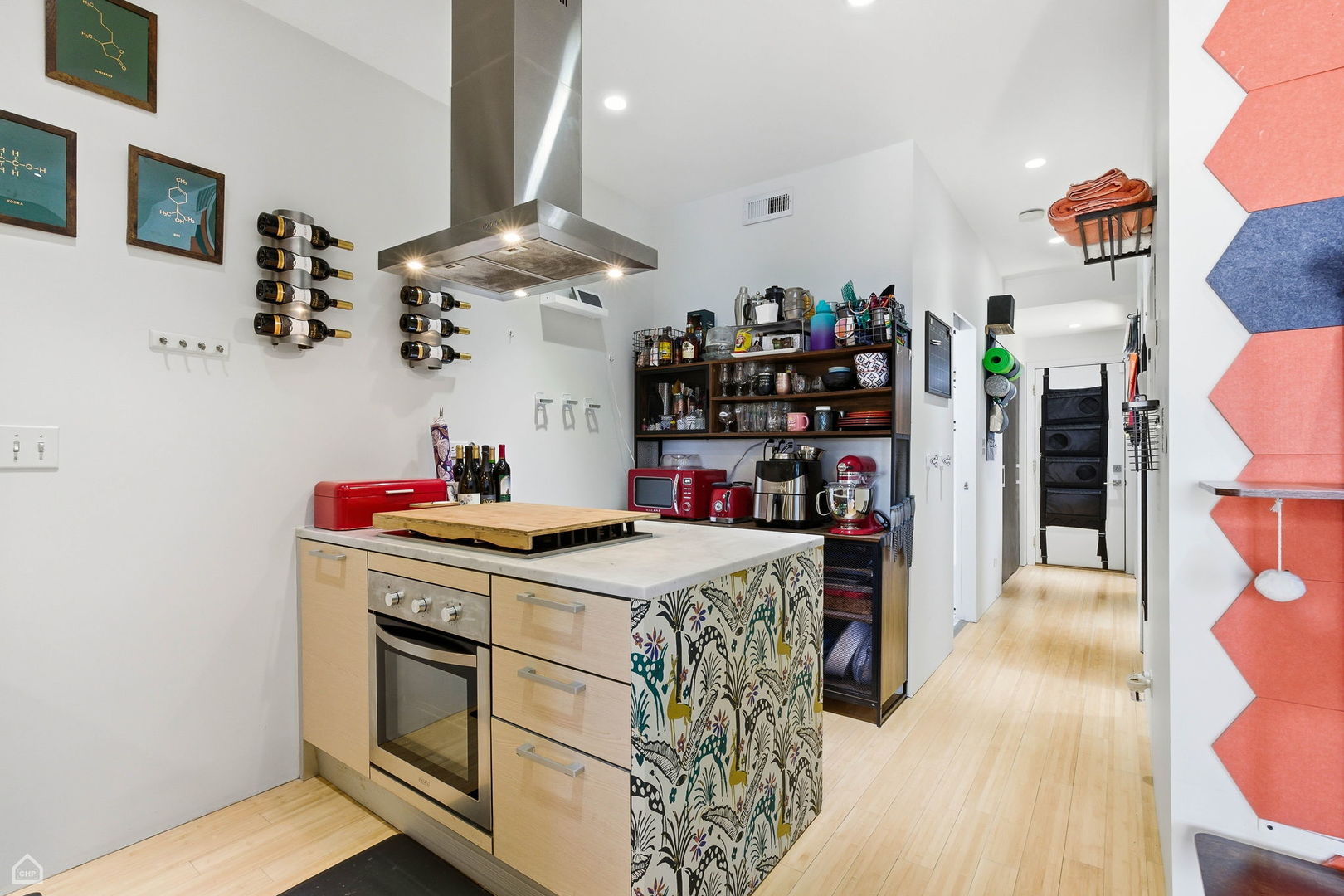 1811 W 17th Street Unit: 303