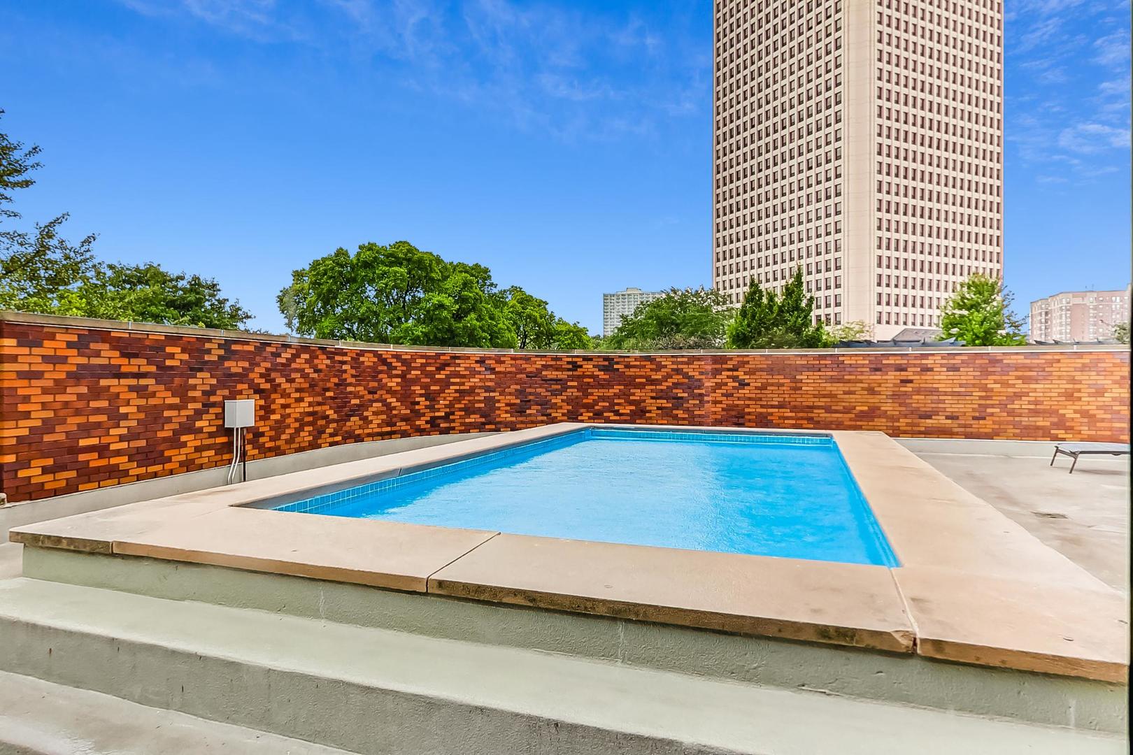 5415 N Sheridan Road Unit: 3203