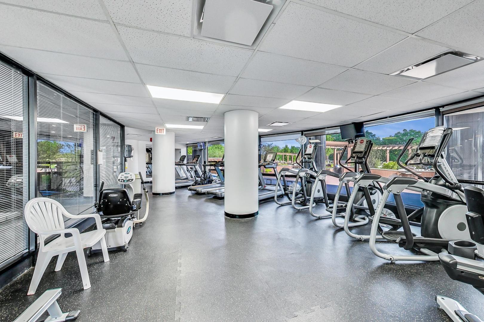 5415 N Sheridan Road Unit: 3203