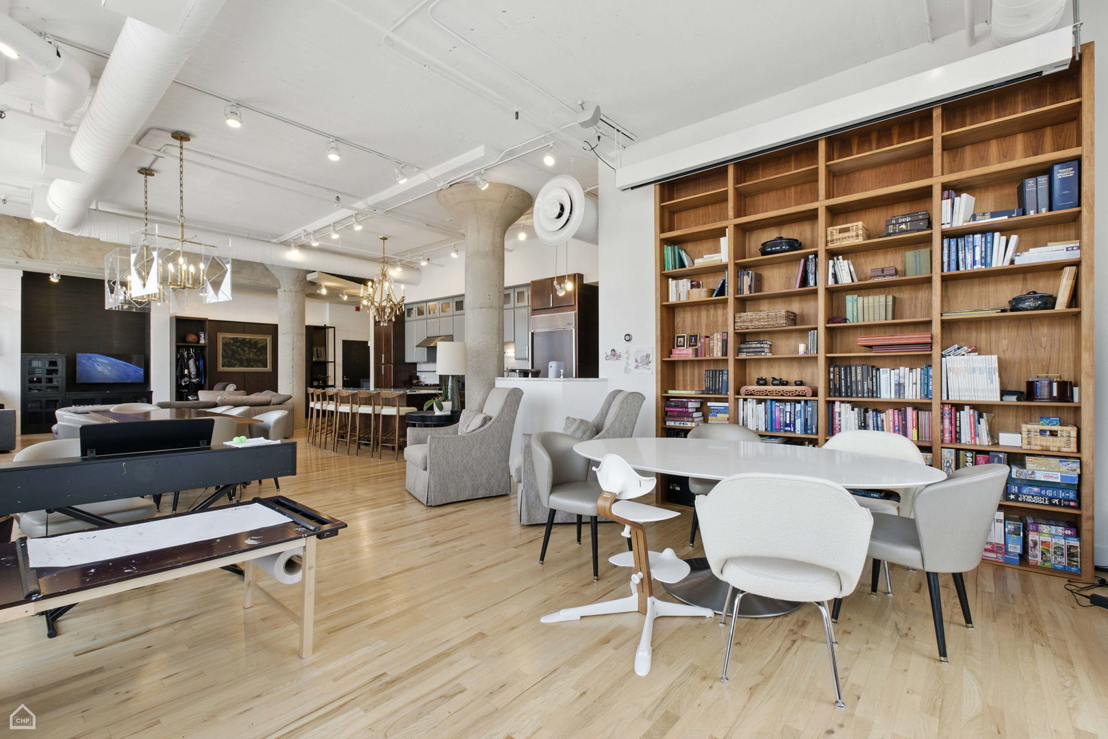 728 W Jackson Boulevard Unit: 1206