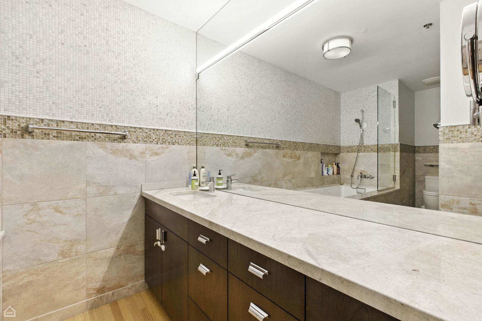 728 W Jackson Boulevard Unit: 1206