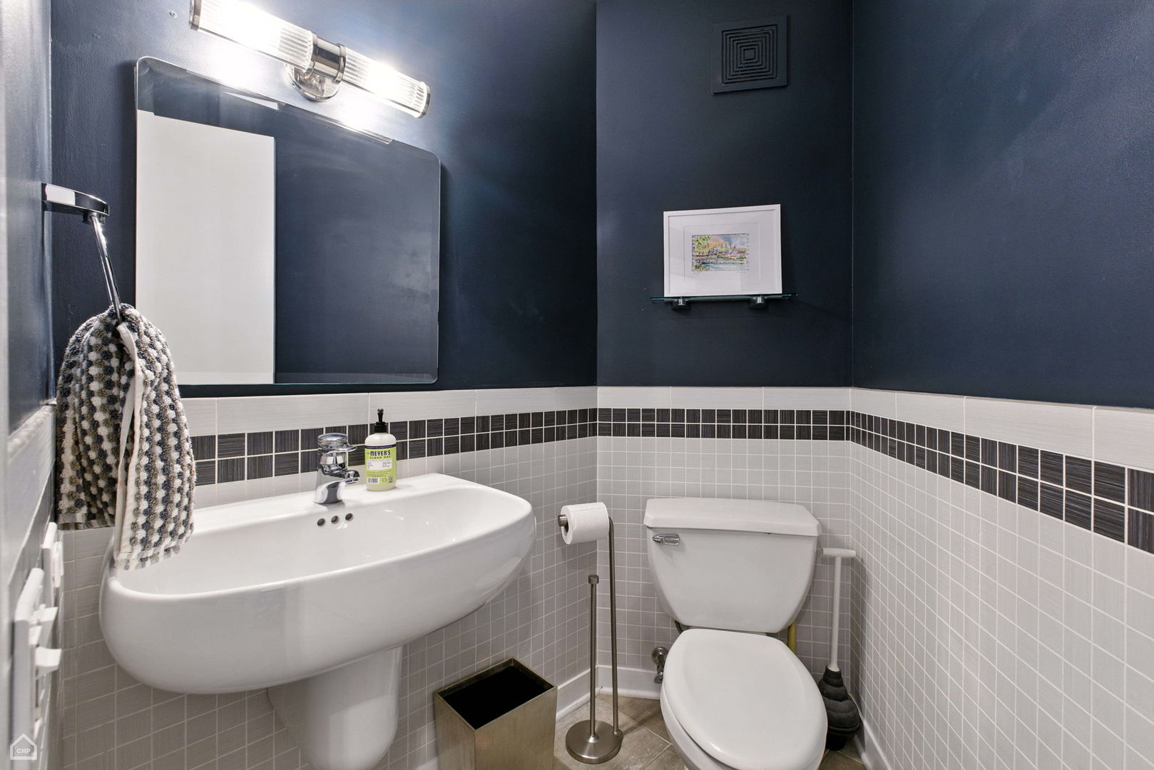 728 W Jackson Boulevard Unit: 1206