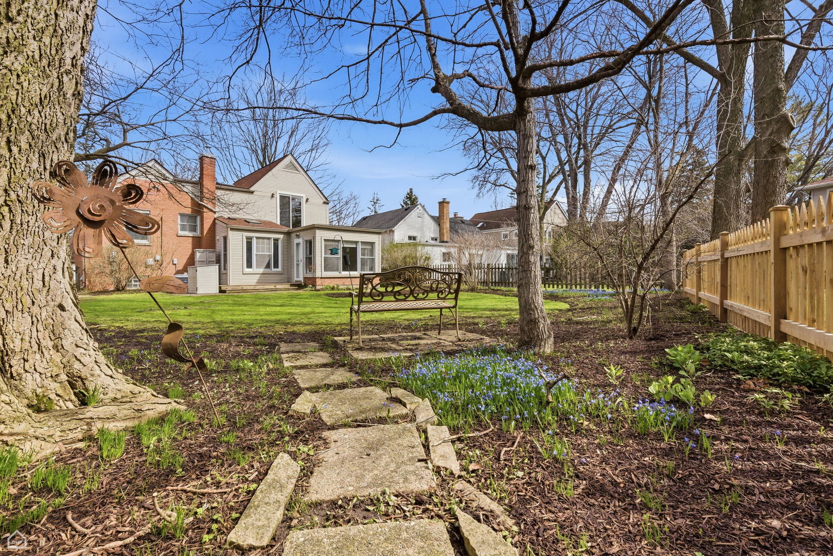 98 Williamsburg Road