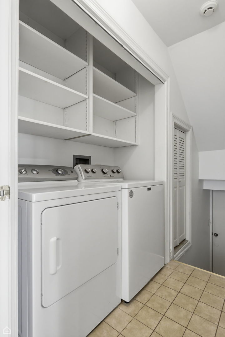 98 Williamsburg Road