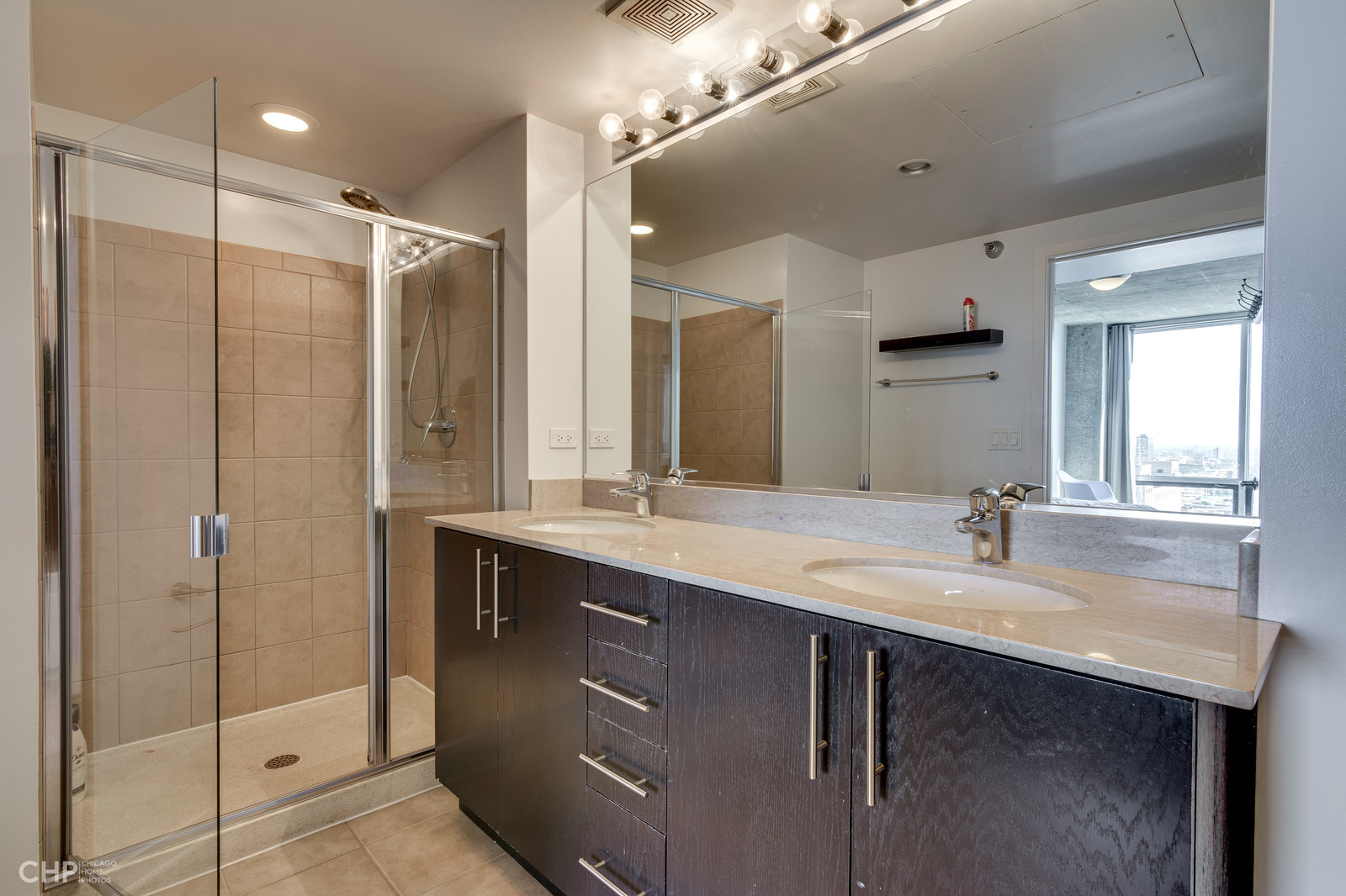 611 S Wells Street Unit: 2907