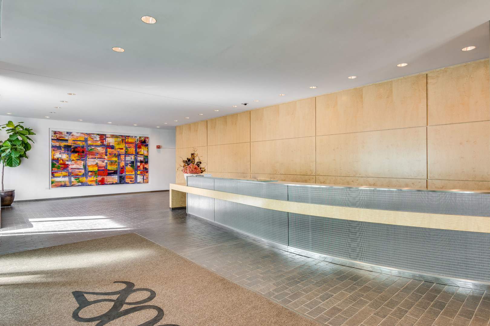 2800 N Lake Shore Drive Unit: 3209