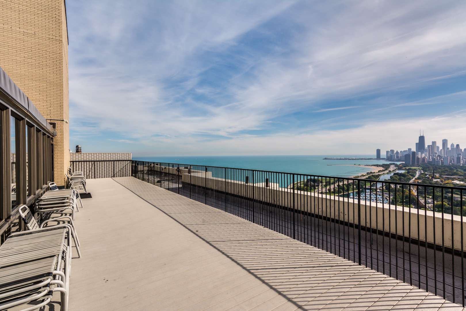 2800 N Lake Shore Drive Unit: 3209