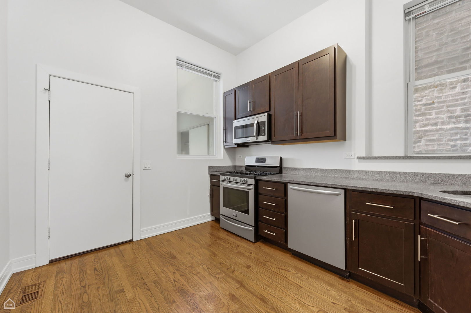 2523 W Chicago Avenue Unit: 1