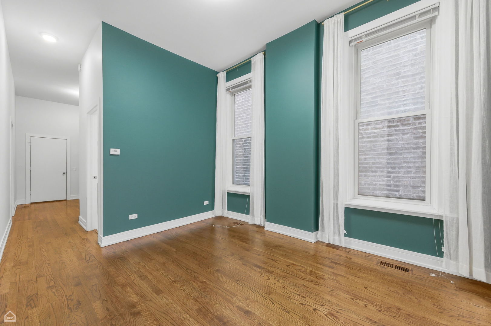 2523 W Chicago Avenue Unit: 1
