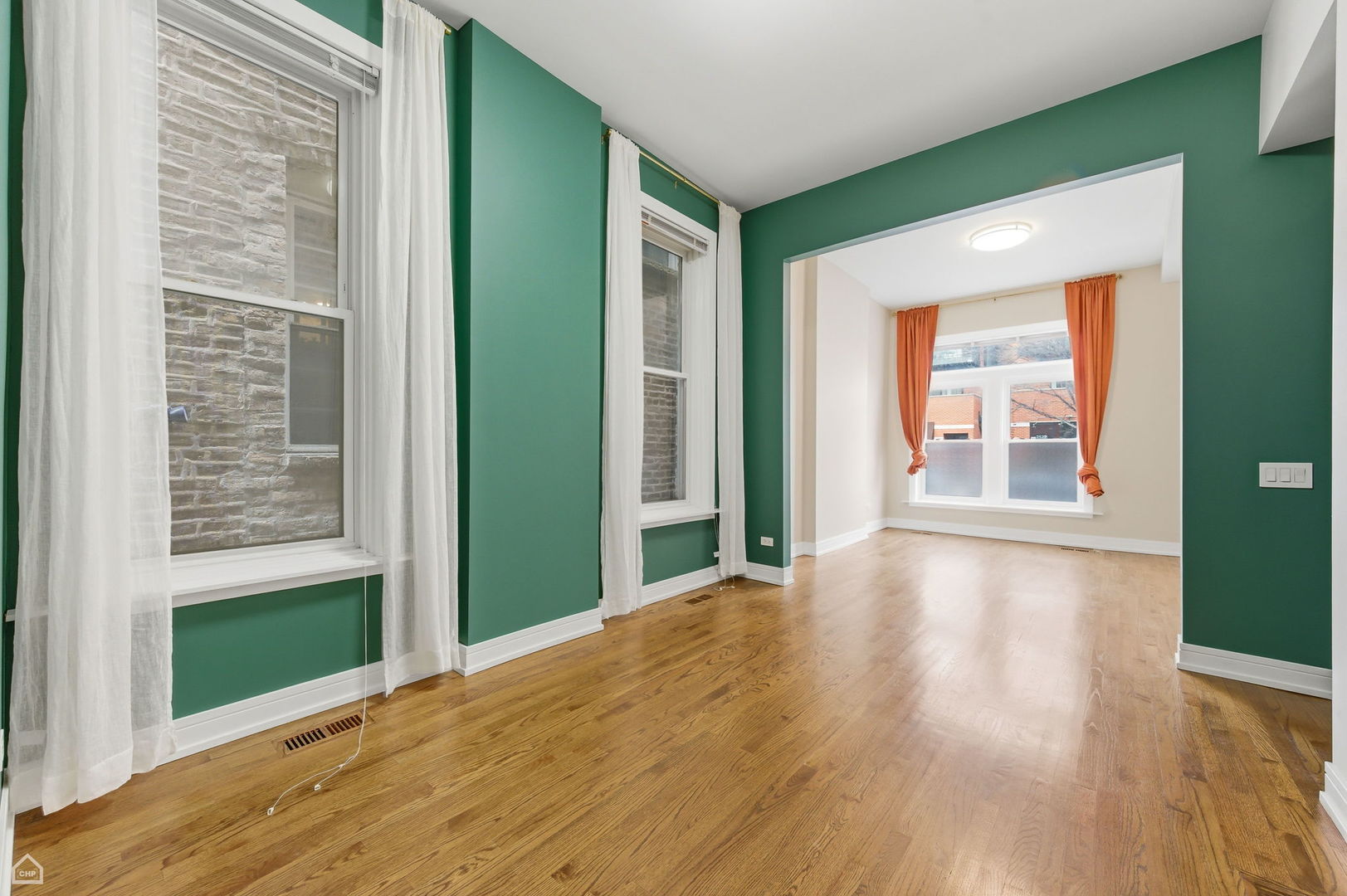 2523 W Chicago Avenue Unit: 1
