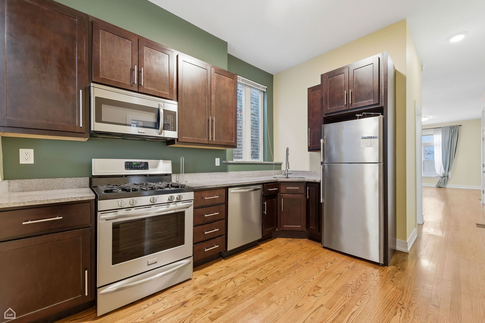 2523 W Chicago Avenue Unit: 2