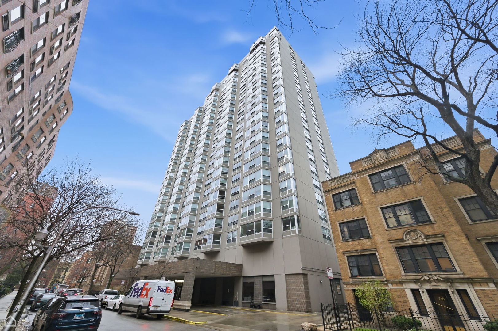 720 W Gordon Terrace Unit: 3B