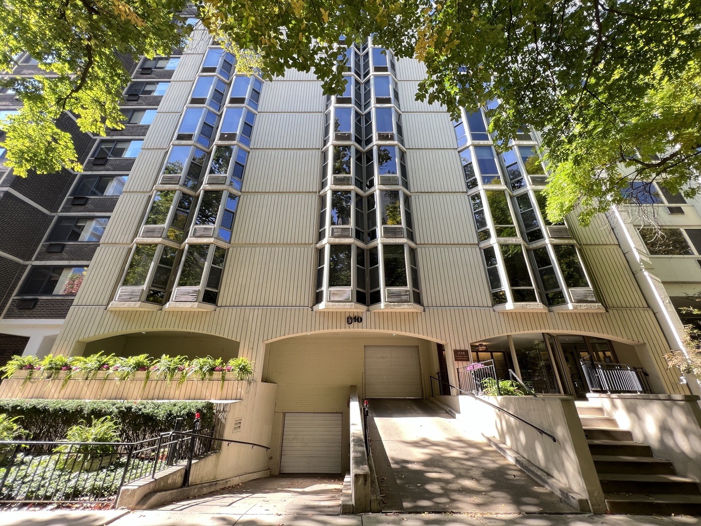 1340 N Dearborn Street Unit: 7B