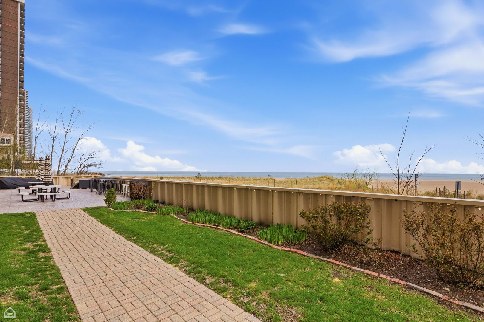 5801 N Sheridan Road Unit: 7B